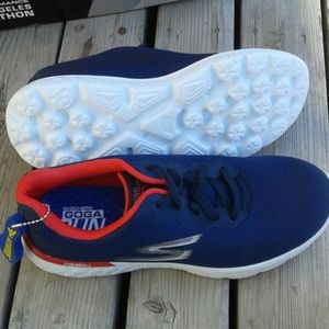 Men's Skechers performance go run size 7